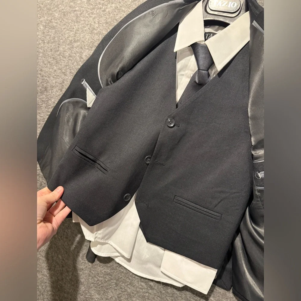 Tazio Suit Set Youth Boys sz 6 gray 4 piece jacket tie vest shirt Slim *No Pants